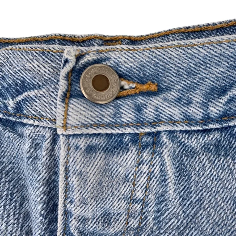 Vintage London Jeans Light Wash High Rise Cut-Off Jean Shorts Size 14 Mom - Picture 2 of 5